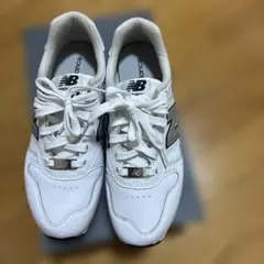 【新品】ニューバランス　スニーカー