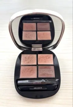 コスメデコルテ スキンシャドウデザイニングパレット　11のサムネイル