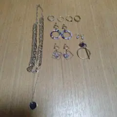 カラフルなピアスとシルバーアクセサリーセット