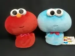 セサミストリート　エルモ　クッキーモンスター　ぬいぐるみ