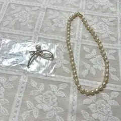 グリーンレーベルホワイトパールネックレスとリボンブローチセット