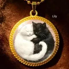 ✨白猫 黒猫 寄り添い 仲良し ペア 陰陽 ゴールド ネックレス ペンダント