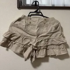 組曲　フリル付きベージュショートパンツ 150~160cm