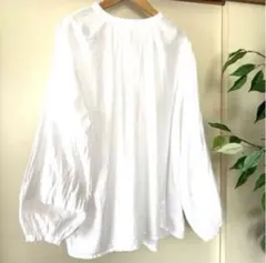 ホワイト バルーンスリーブ チュニック M〜L