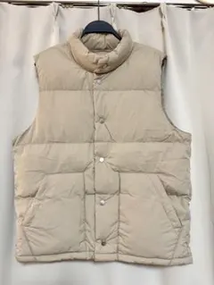 ベージュダウンベストGUヒートパデッドベスト Mサイズ