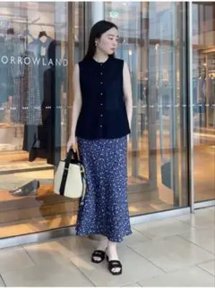 BALLSEY フラワープリント ロングスカート ネイビー36のサムネイル