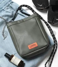 ❖UNIVERSAL OVERALL ❖ザイルショルダー　チャコール　美品