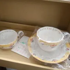 Noritake 花柄カップ＆ソーサーセット