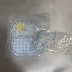 サンリオ PVCクリアケースつきアクリルチャーム おやすみデザイン シナモロール