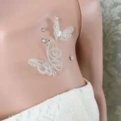B20＊アシンメトリー 立体ミニ蝶々のウェディングアクセサリー＊結婚式＊披露宴