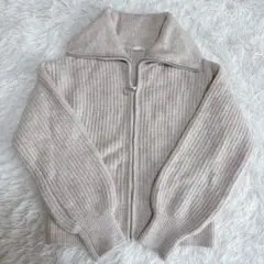 GU ジーユー パフィータッチジップニットブルゾン ベージュ S