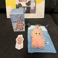 U THE MONSTER PIN FOR LOVEぬいぐるみペンダントラブブ