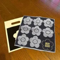 MARY QUANT 花柄手帕 藏青色
