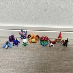 ポケモン　ミニフィギュア