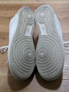 ナイキ　エアフォースワン　白　27.5センチ