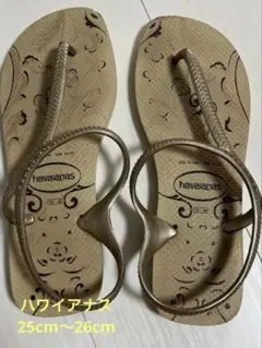 美品Havaianas ビーチサンダル ゴールド 39-40のサムネイル
