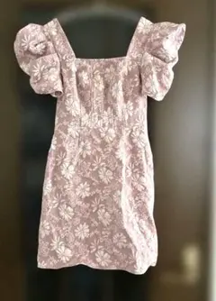 週末限定値下げ　[新品未使用] パワショル　総花柄刺繍　ミニワンピース