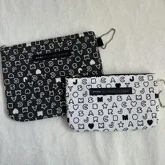 マークバイマークジェイコブス　ポーチ　雑誌　付録　ノベルティ　2個セット