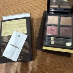 TOM FORD アイ カラー クォード 04A サスピション 廃盤カラー - メルカリ