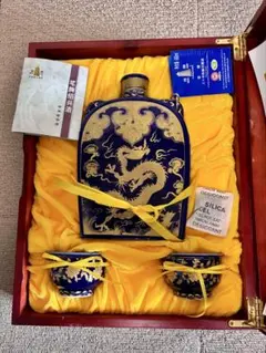 浙江越王台紹興酒 花彫 30年 ギフトセット - メルカリ