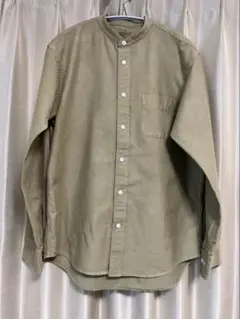 無印良品 紳士　オックススタンドカラーシャツ カーキ Mサイズ　洗いざらしのサムネイル
