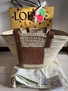 ロエベ　かごバッグ　ミディアム