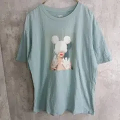 【ユニクロUT】ディズニーミッキー＆ミニーアートバイ吉田ユニグラフィックT　L