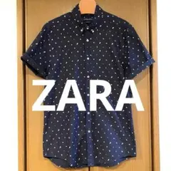 ★美品★ZARA MANの総柄半袖シャツ　ボタンダウン　ネイビーのサムネイル