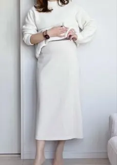 UNIQLO ストレッチダブルフェイススリットスカートＬ