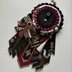 【27】痛ロゼット　ブラック、ホワイト＆レッド