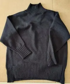 ロペピクニックの ダークグレー タートルネック セーター 38