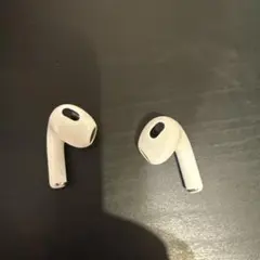 AirPods第三世代イヤフォンのみです。 ケースは落としました。