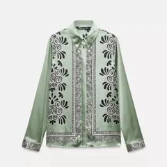 ZARA サテンシャツ　長袖　S