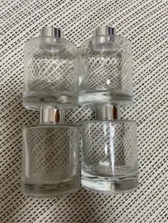 ディフューザーボトル、ガラス瓶 4個セット メタルキャップ付き