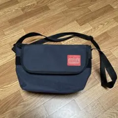 Item thumbnail for item c1e9c8b8-5f2a-40e7-932c-e4423fa7fc74