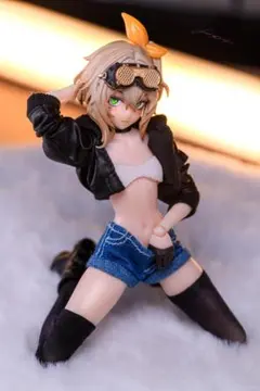 黒ジャケット 1/12スケール ドール コート 衣装 蝸之殻 メガミデバイス