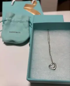 Tiffany & Co. シルバー ハート型ネックレス