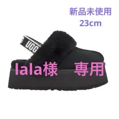 ⭐️新品⭐️UGGファンケット厚底サンダル⭐️本日0時迄のゲリラ値下げ 2025年最新】uggファンケットの人気アイテム - メルカリ