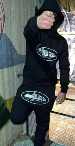 2025年最新】Corte パーカーの人気アイテム - メルカリ