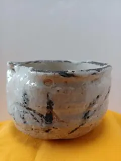 鬼沢武文作　志野焼　絵志野　茶碗　共箱　共布　略歴付　茶道具 鬼沢武文作 志野焼 絵志野 茶碗 共箱 共布 略歴付 茶道具