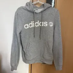 adidas グレー フード付きトレーナー