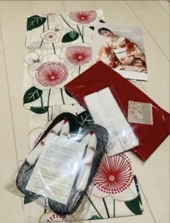 ☆新品☆ こだわり浴衣５点セット　ゆかた館グレース　Mサイズ　白　赤　花のサムネイル
