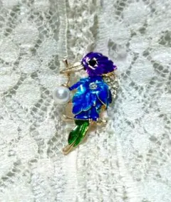 鳥　野鳥　葉っぱ　パールブローチ