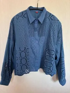 ブルー系 レース刺繍 長袖シャツ ブラウスのサムネイル