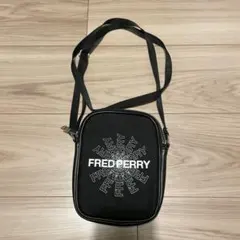 2026年最新】fred perry サコッシュの人気アイテム - メルカリ