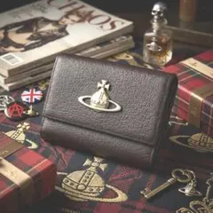 極美品】 Vivienne Westwood 三つ折り財布 オーブ ブラック - メルカリ