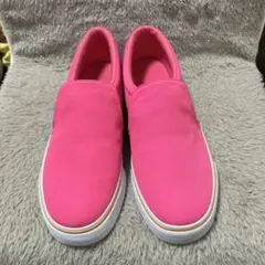 Item thumbnail for item cd8c884b-0b7c-4fe5-a7c7-f27f92e5d97c