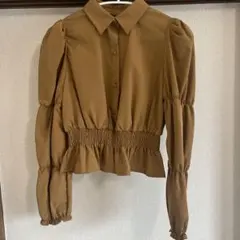 ZARA ブラウス　ショート丈