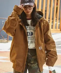 Carhartt フード付きジャケット ブラウン