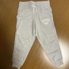 adidas ジョガーパンツ